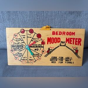 Vintage Bedroom Mood Meter Wood Gag Gift Sign Novelty White Elephant